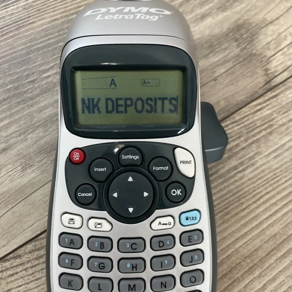 DYMO Letratag Handheld Label Maker LT-100H Gray Silver Portable Tested Working